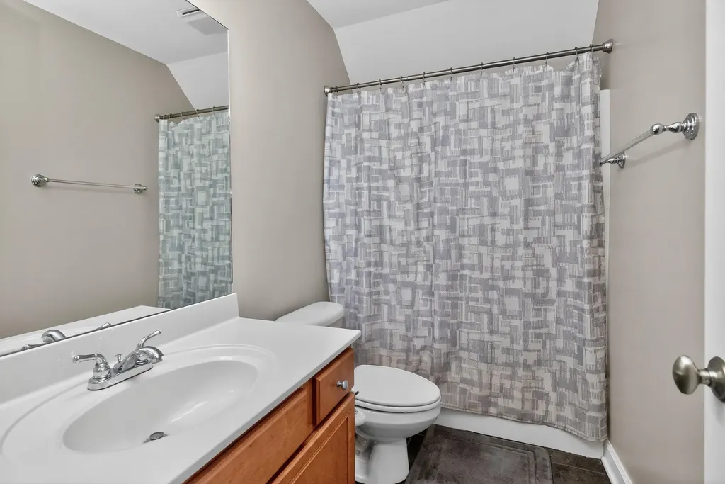 2768 Red Leaf Drive Lexington KY 40509