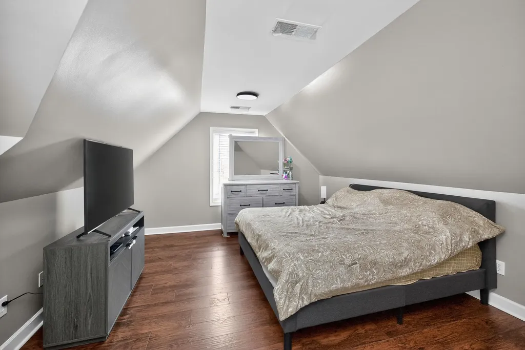 2768 Red Leaf Drive Lexington KY 40509