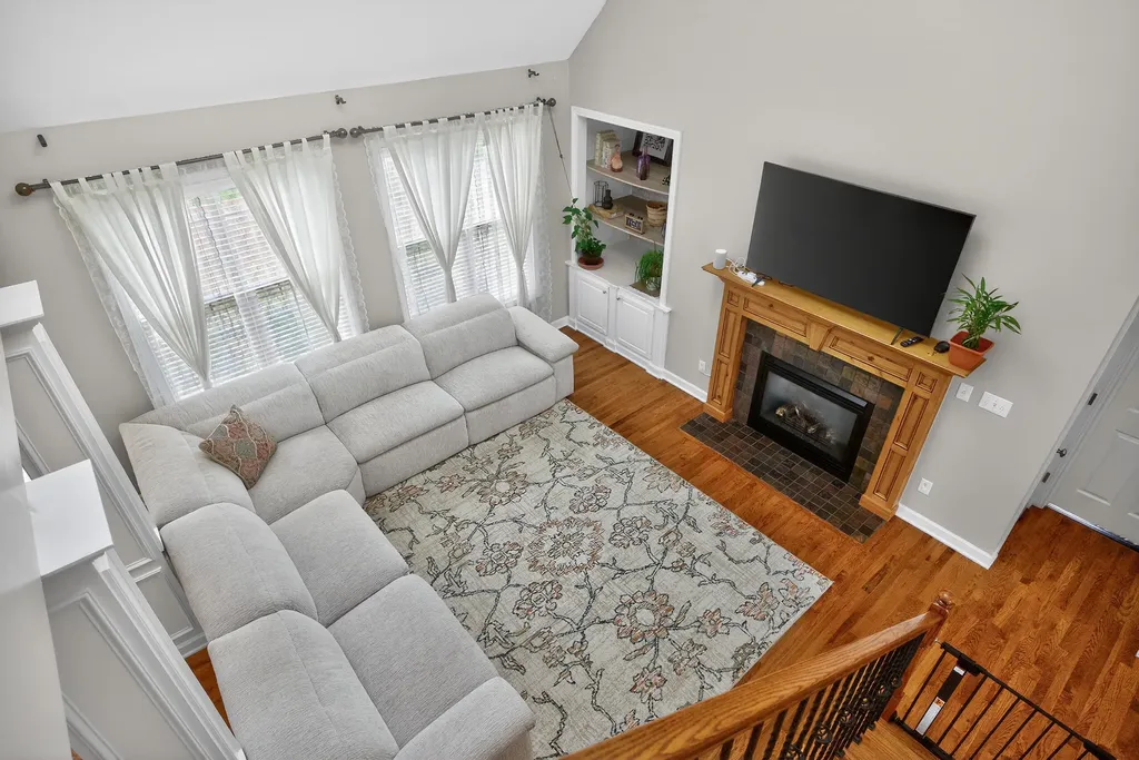 2768 Red Leaf Drive Lexington KY 40509