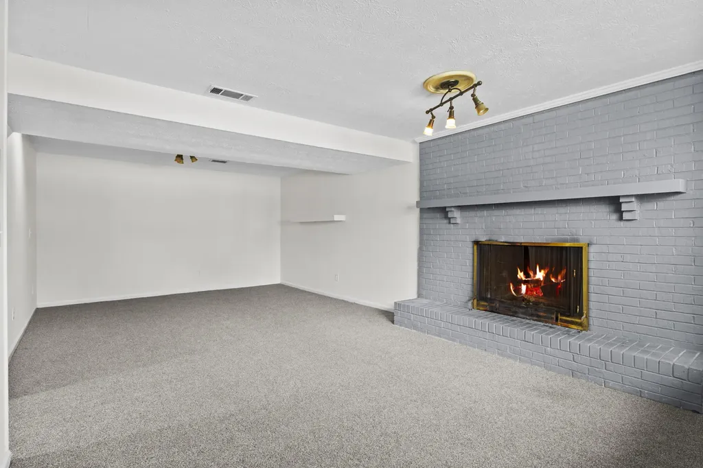 1436 Mount Rainier Drive Lexington KY 40517