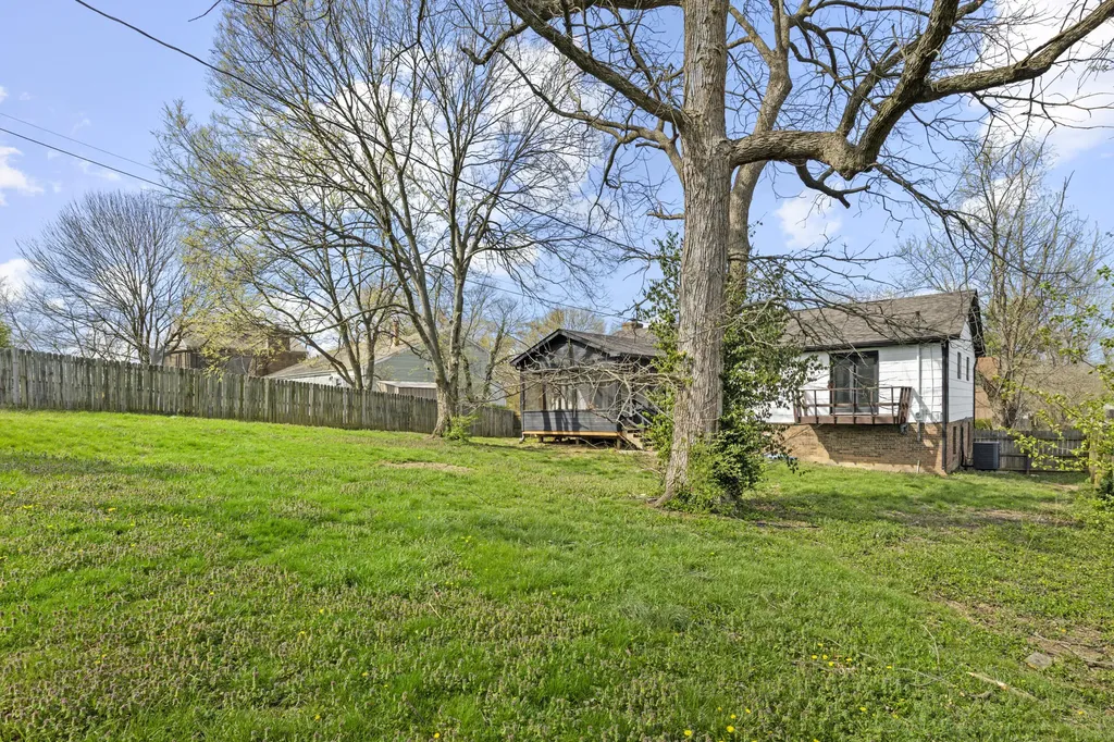 1436 Mount Rainier Drive Lexington KY 40517