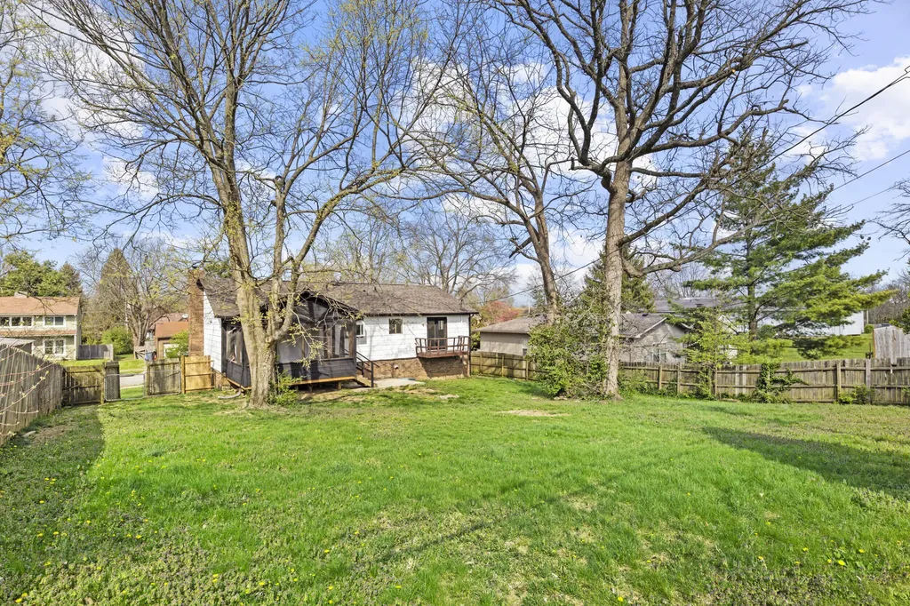 1436 Mount Rainier Drive Lexington KY 40517