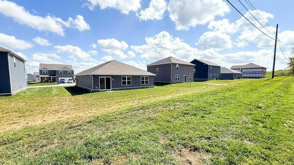 2012 Coachman Drive Richmond KY 40475