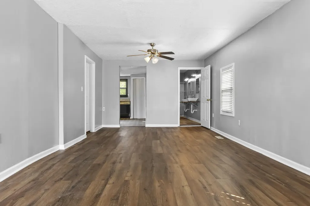 37 Ashland Avenue Winchester KY 40391