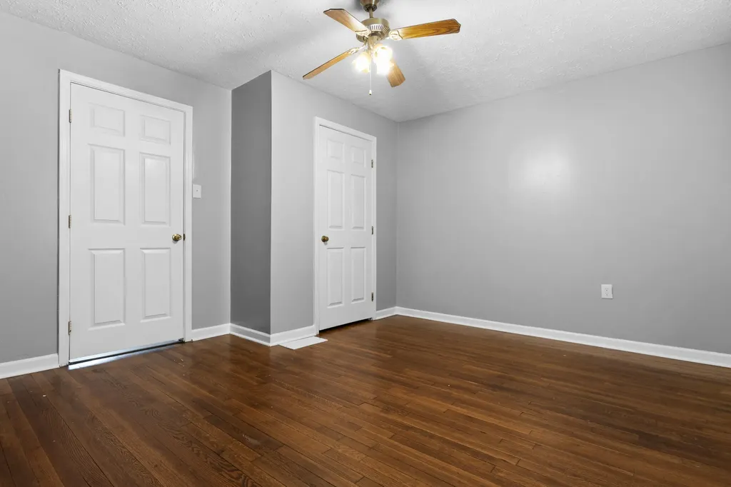 37 Ashland Avenue Winchester KY 40391