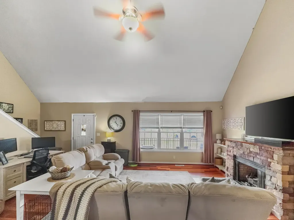 113 Fox Tail Lane Frankfort KY 40601