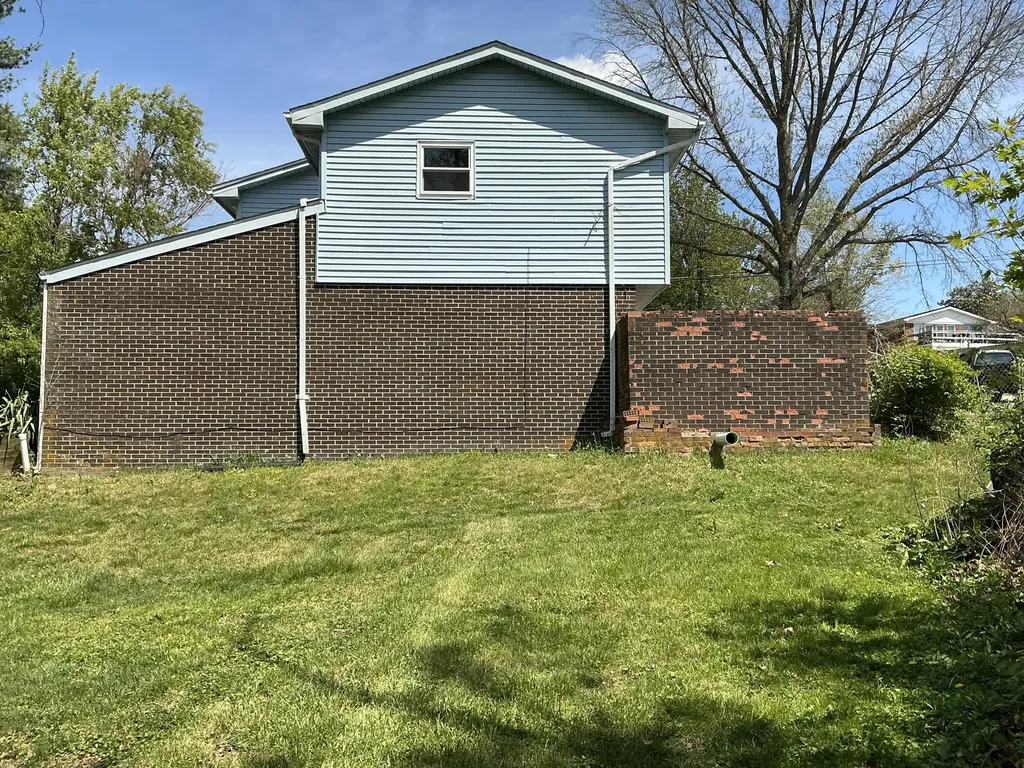 2004 Rockwood Road Richmond KY 40475