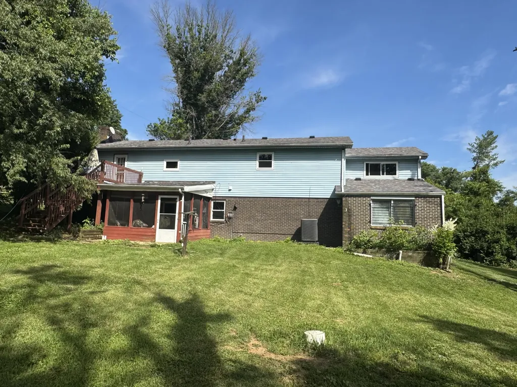 2004 Rockwood Road Richmond KY 40475