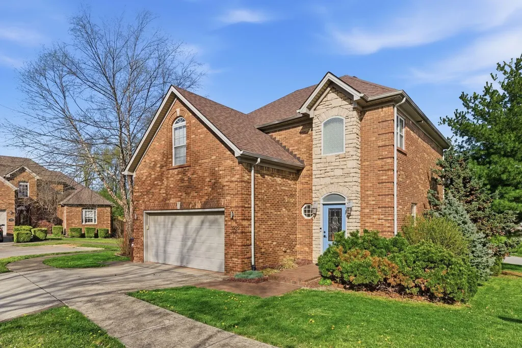 3929 Palomar Cove Lane Lexington KY 40513
