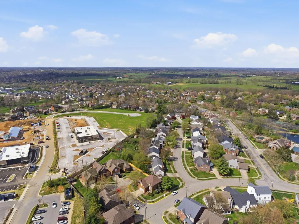 3929 Palomar Cove Lane Lexington KY 40513