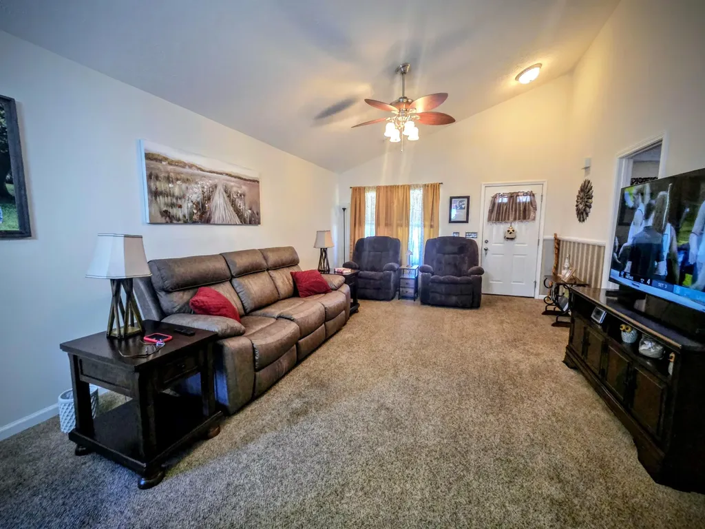 4389 Jasmine Rose Way Lexington KY 40515