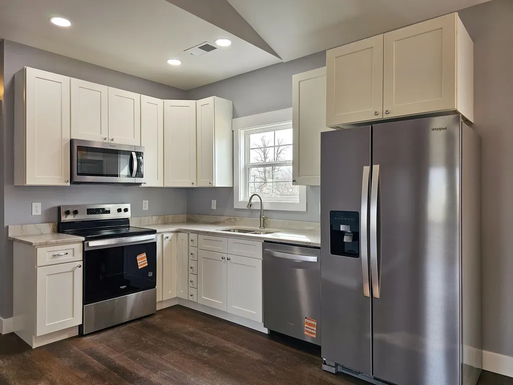 85 Amber Lane Hustonville KY 40437