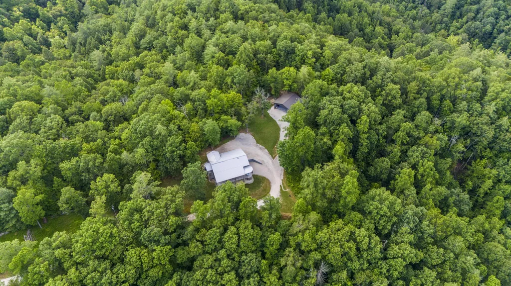 881 Booth Ridge Road Rogers KY 41365