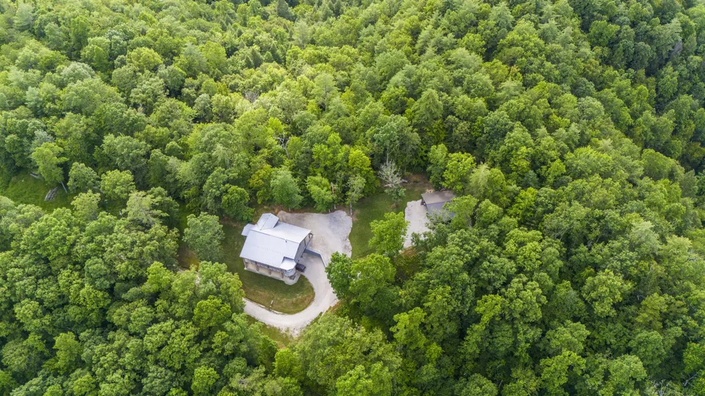 881 Booth Ridge Road Rogers KY 41365