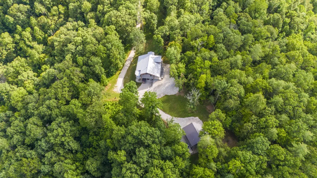 881 Booth Ridge Road Rogers KY 41365