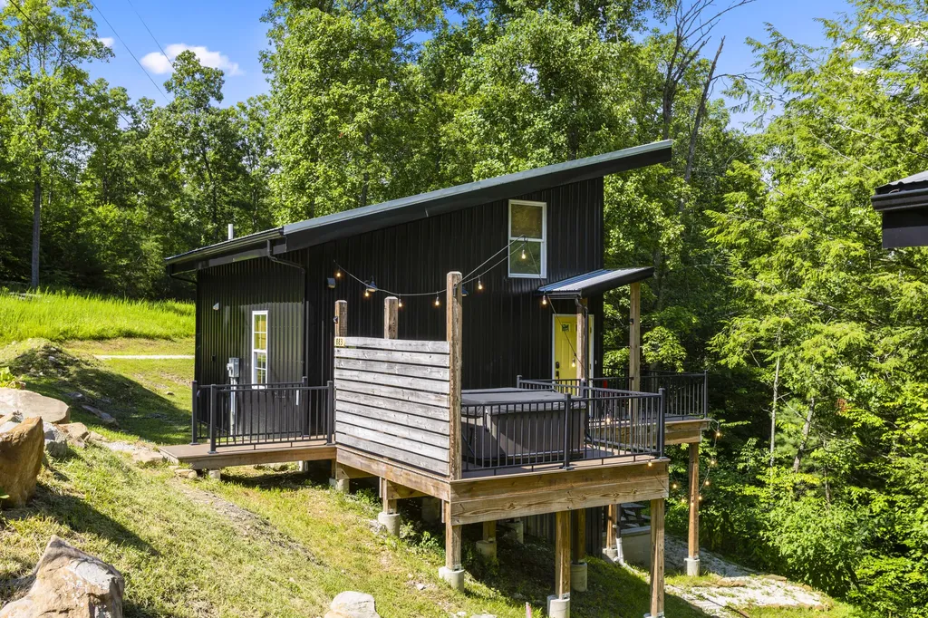 881 Booth Ridge Road Rogers KY 41365