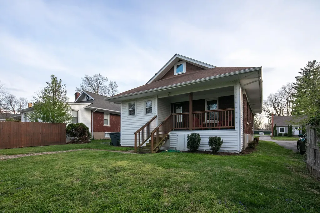 107 Penmoken Park Lexington KY 40503