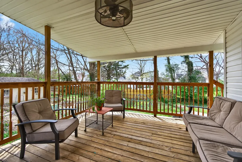 228 Castlewood Drive Lexington KY 40505
