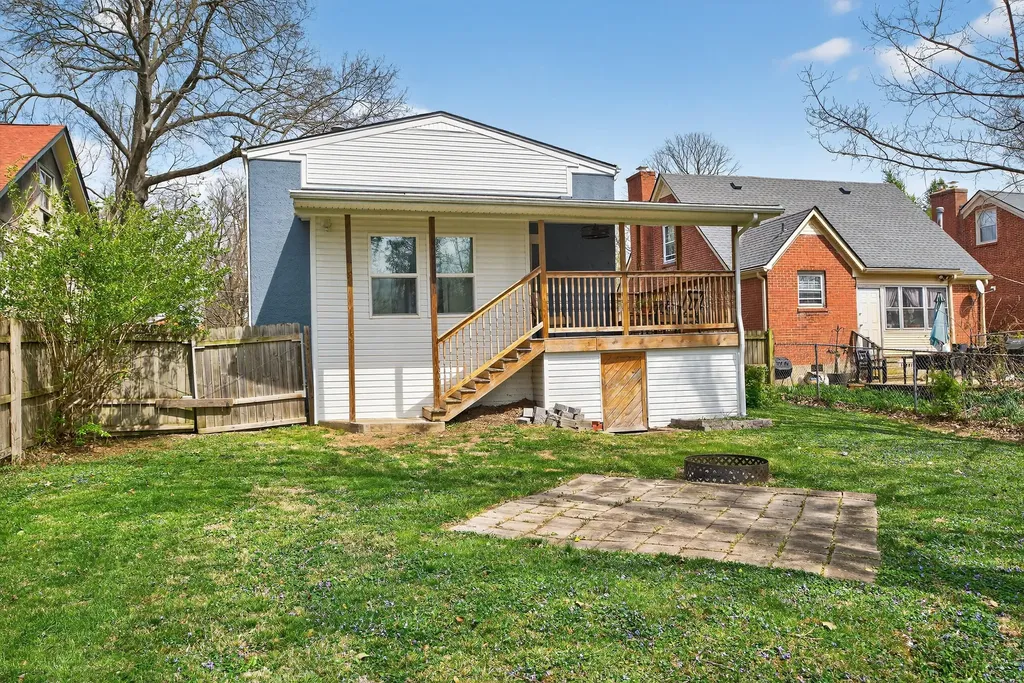 228 Castlewood Drive Lexington KY 40505