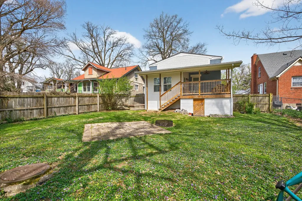 228 Castlewood Drive Lexington KY 40505