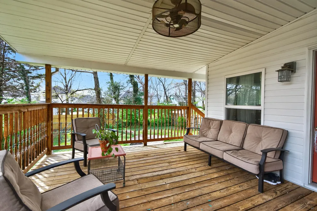 228 Castlewood Drive Lexington KY 40505