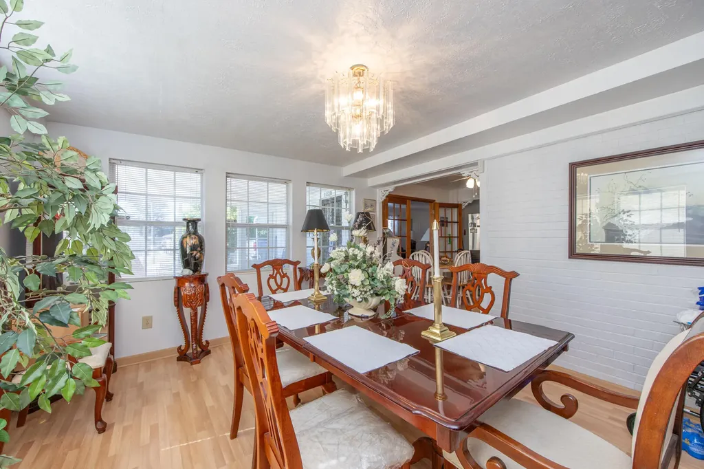 1210 Peacock Road Paris KY 40361