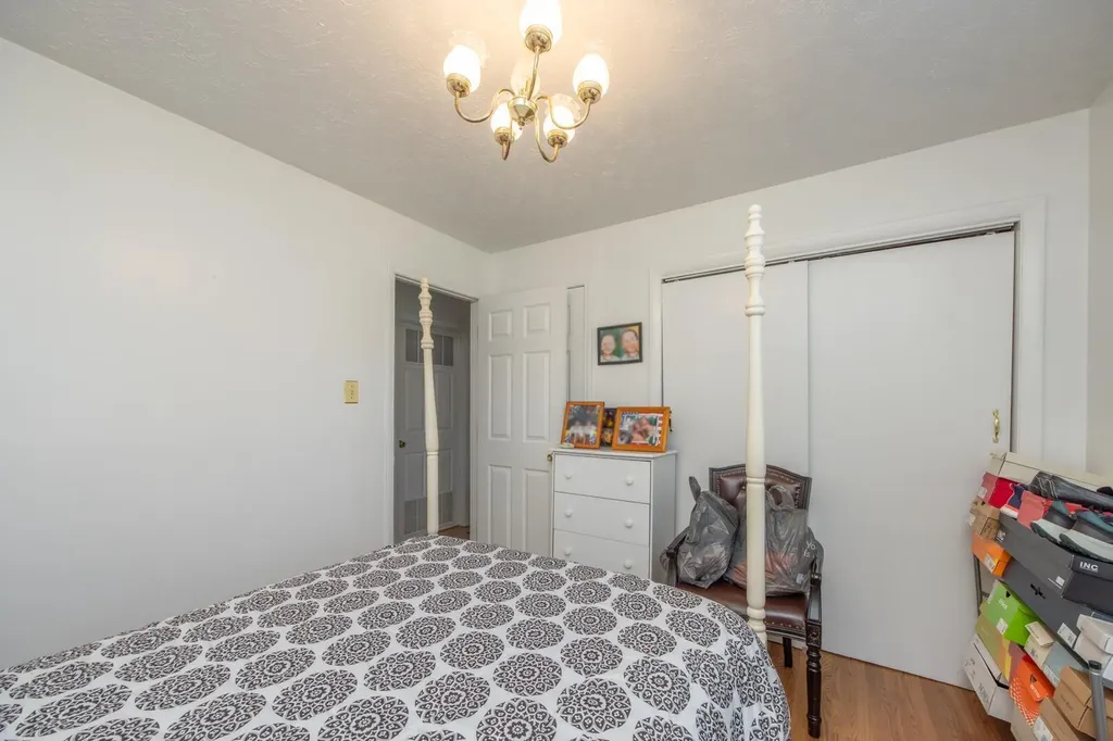 1210 Peacock Road Paris KY 40361