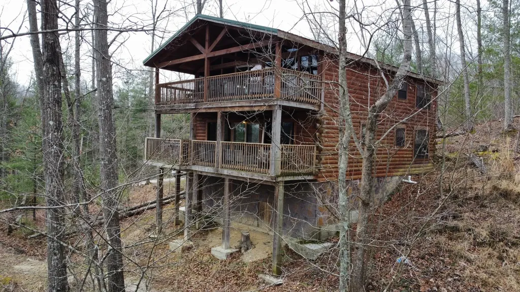 111 Lookout Ridge Road Rogers KY 41365