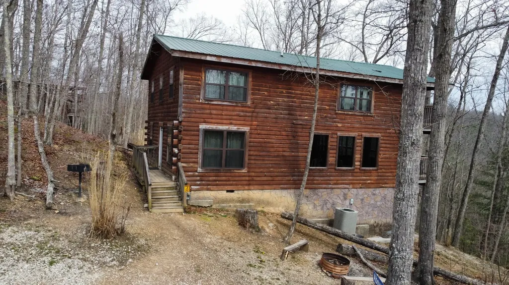 111 Lookout Ridge Road Rogers KY 41365
