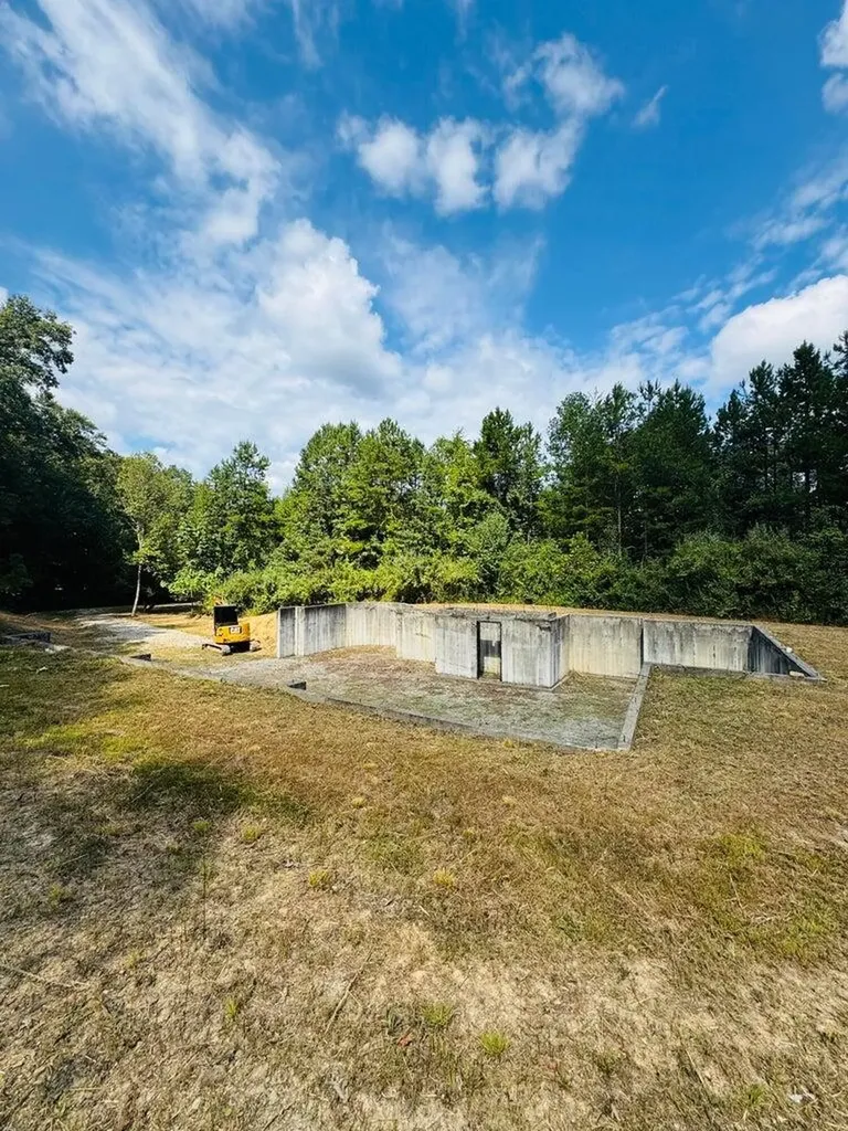 999 Reed Valley Road London KY 40744