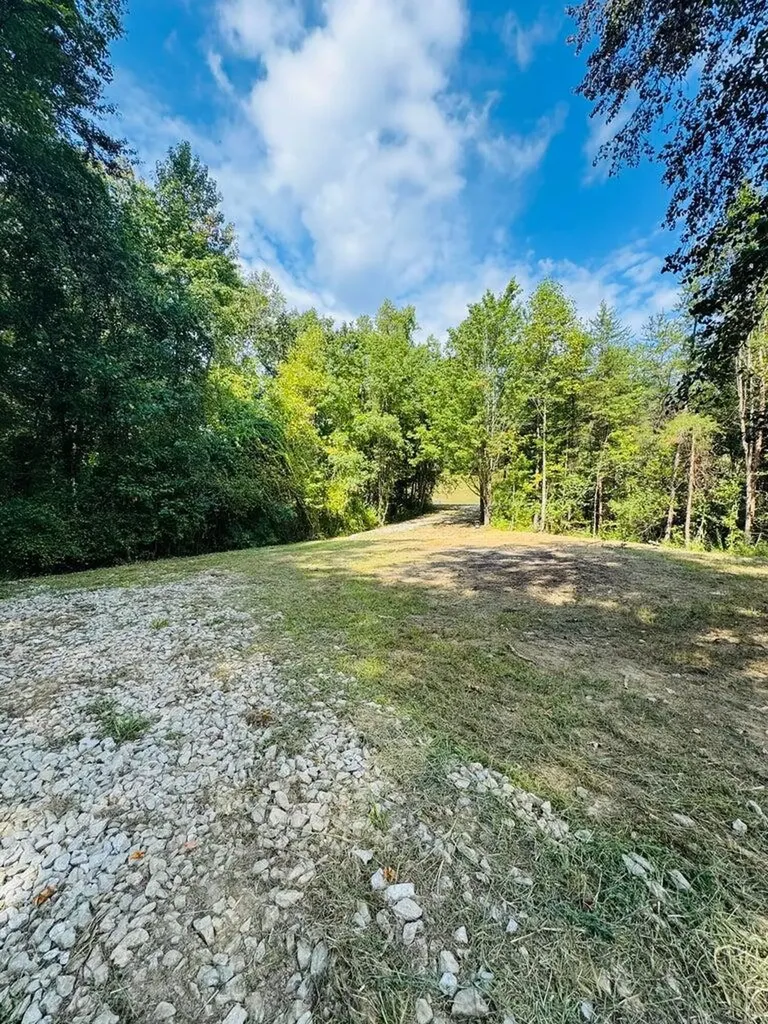 999 Reed Valley Road London KY 40744