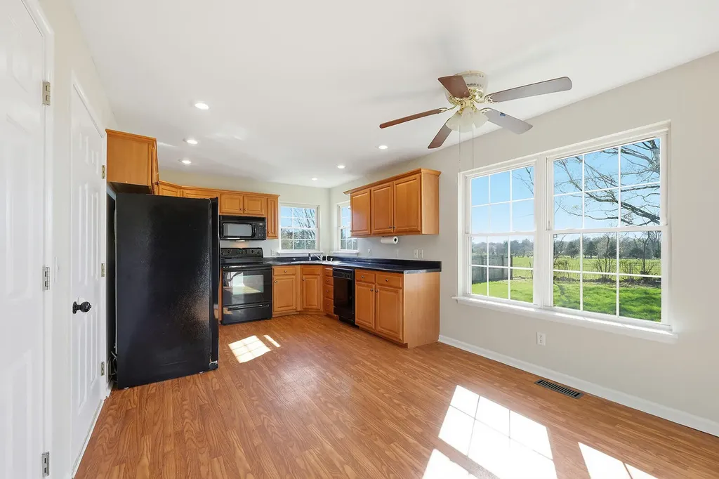 440 Bellaire Drive Harrodsburg KY 40330
