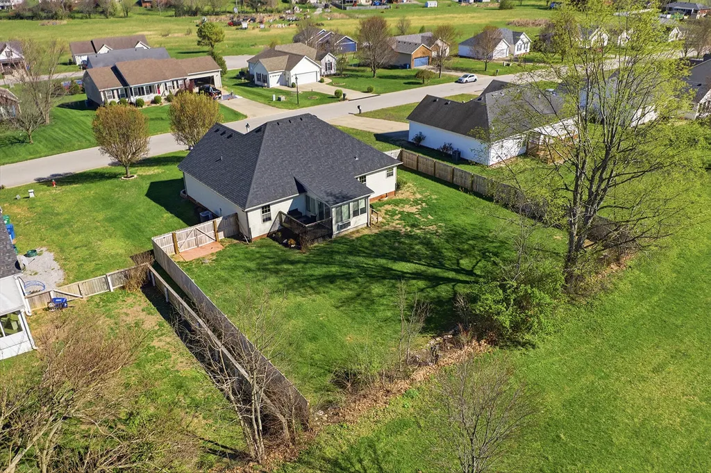 440 Bellaire Drive Harrodsburg KY 40330