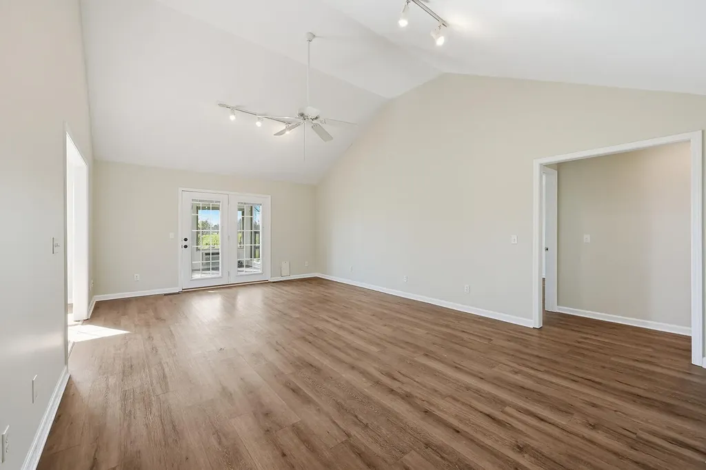 440 Bellaire Drive Harrodsburg KY 40330
