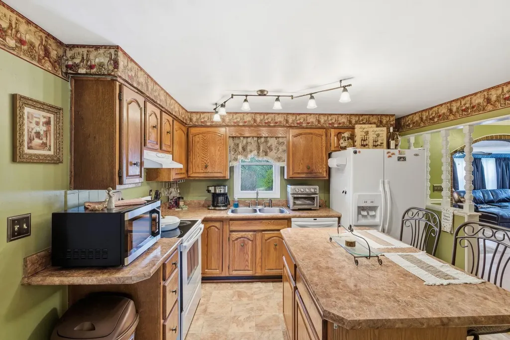 475 Eagle Springs Road Sadieville KY 40370
