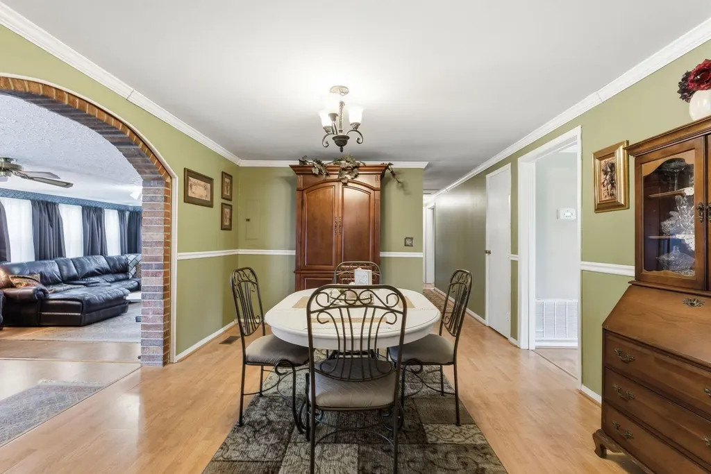 475 Eagle Springs Road Sadieville KY 40370