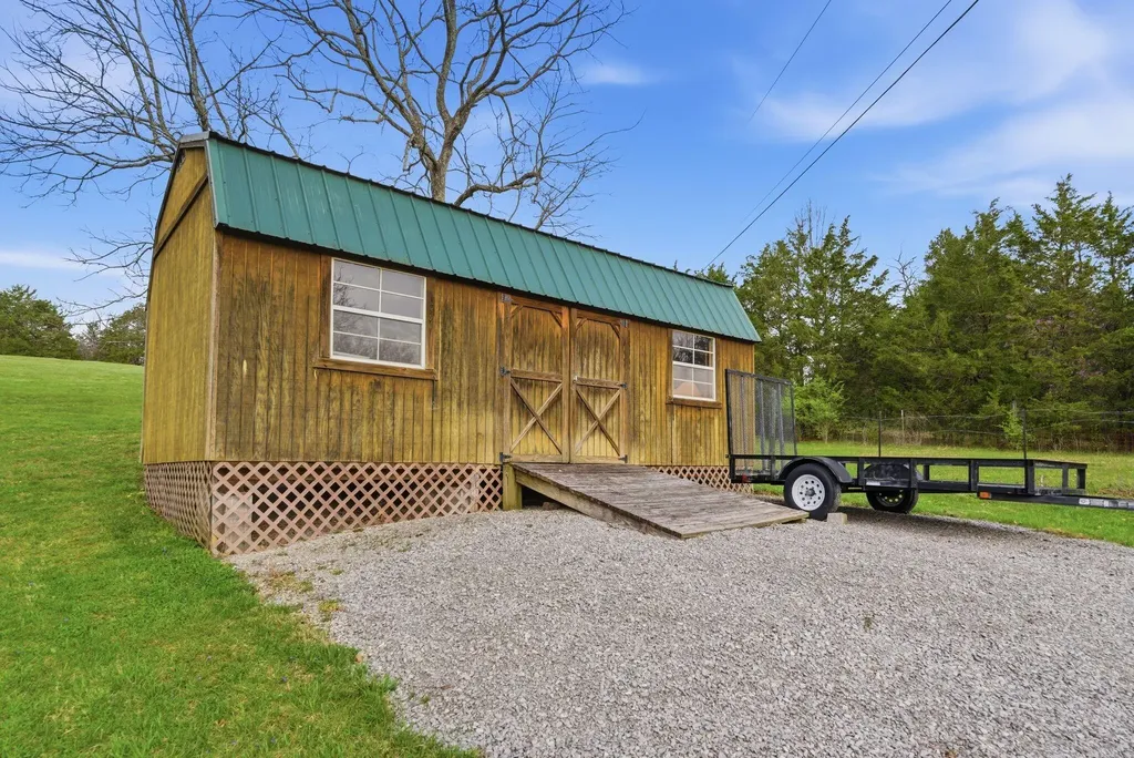 475 Eagle Springs Road Sadieville KY 40370