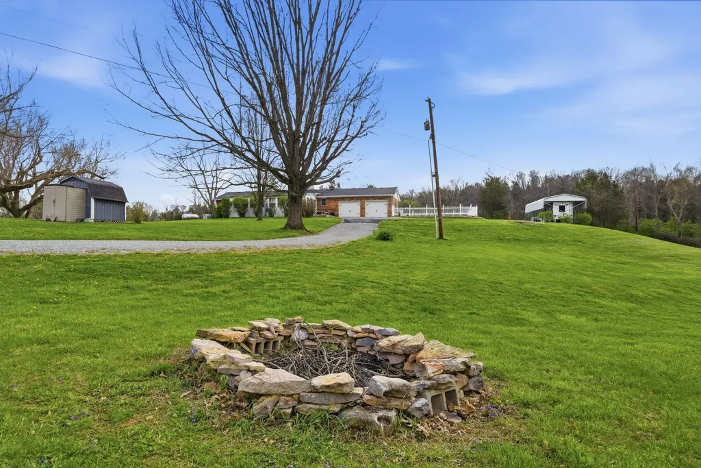 475 Eagle Springs Road Sadieville KY 40370