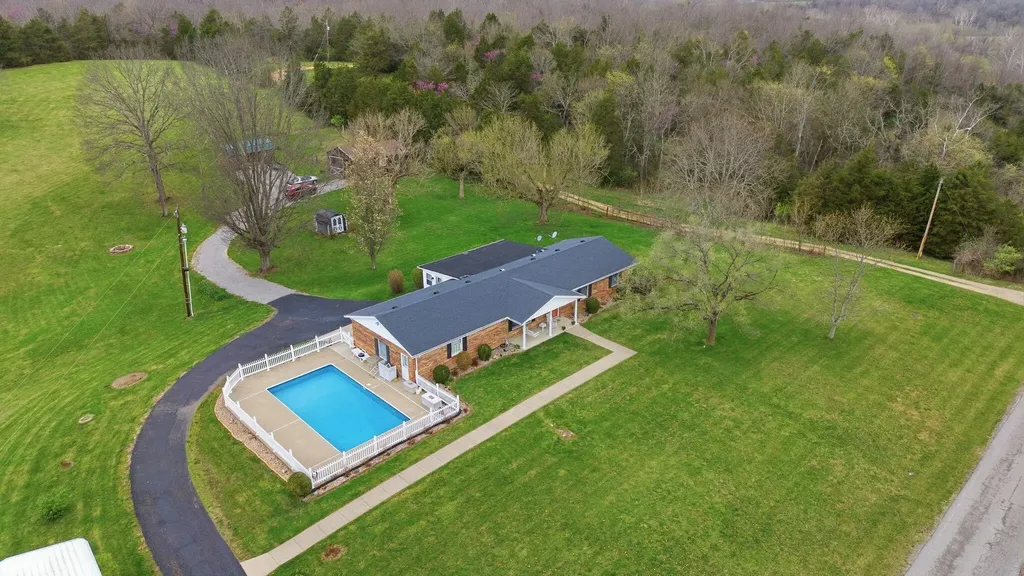 475 Eagle Springs Road Sadieville KY 40370