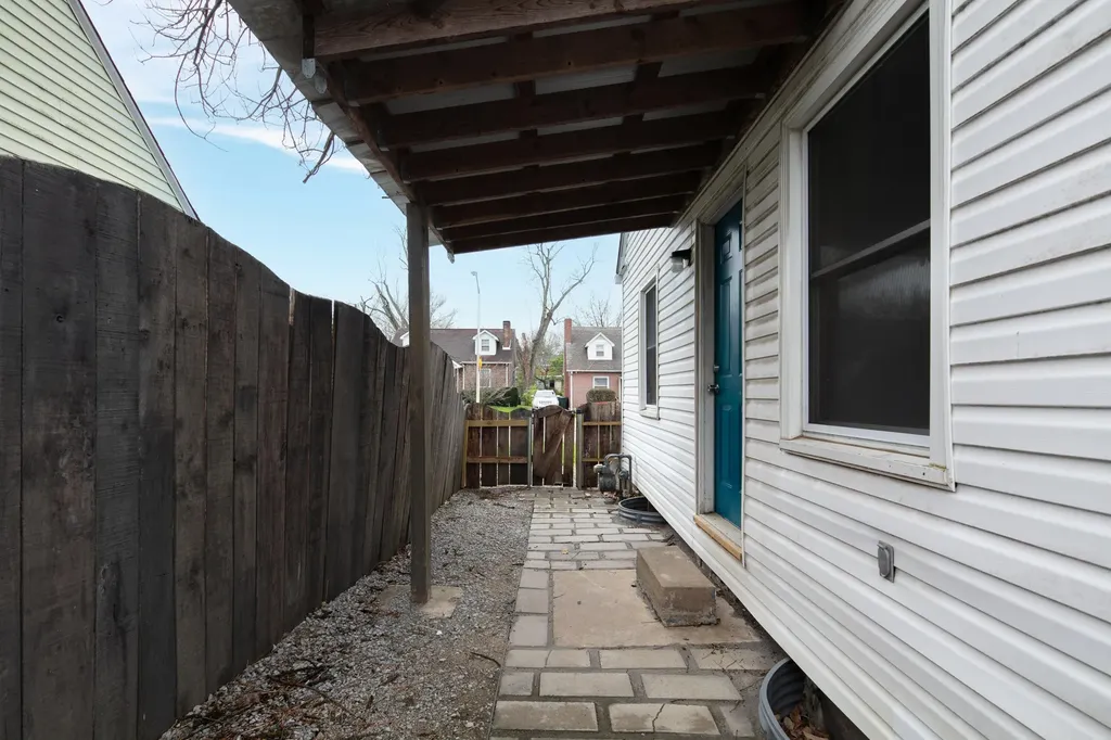 1011 Highland Park Drive Lexington KY 40505
