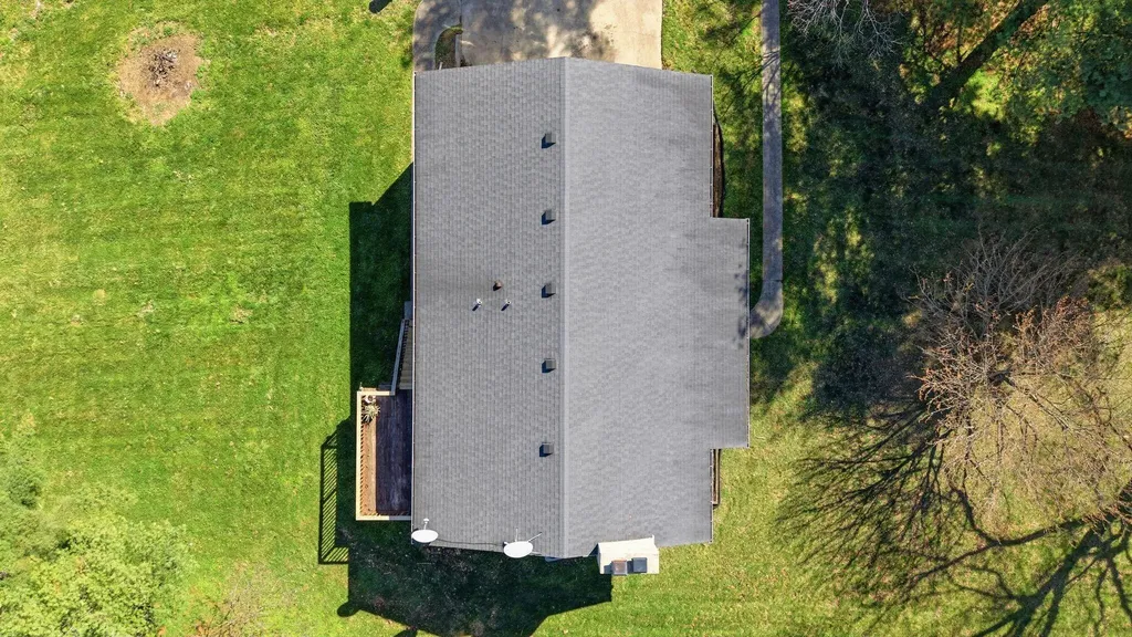 932 Hill Road Paris KY 40361