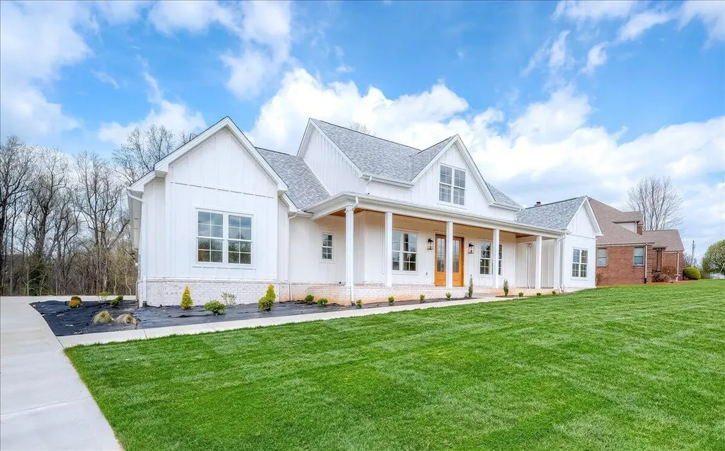 132 Lawson Drive Wilmore KY 40390