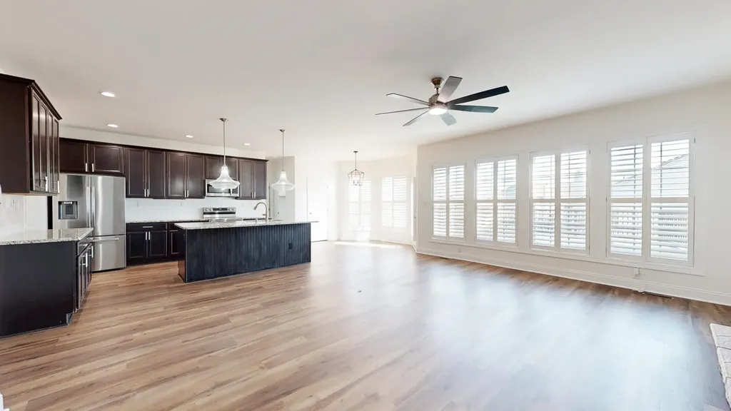 4663 Larkhill Lane Lexington KY 40509