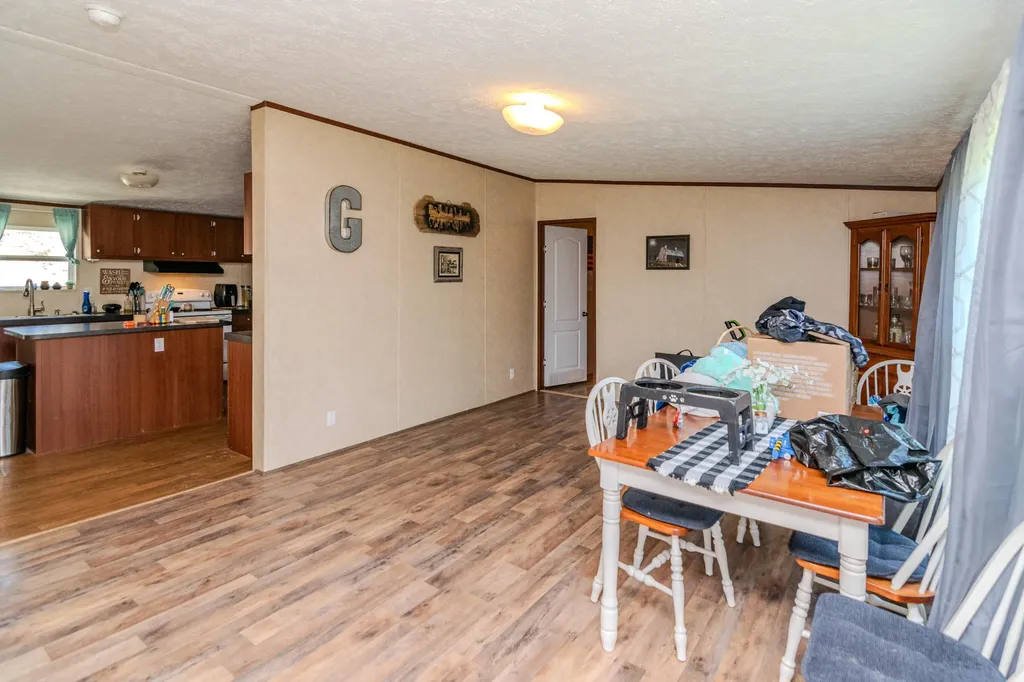 5112 Casey Creek Road Liberty KY 42539