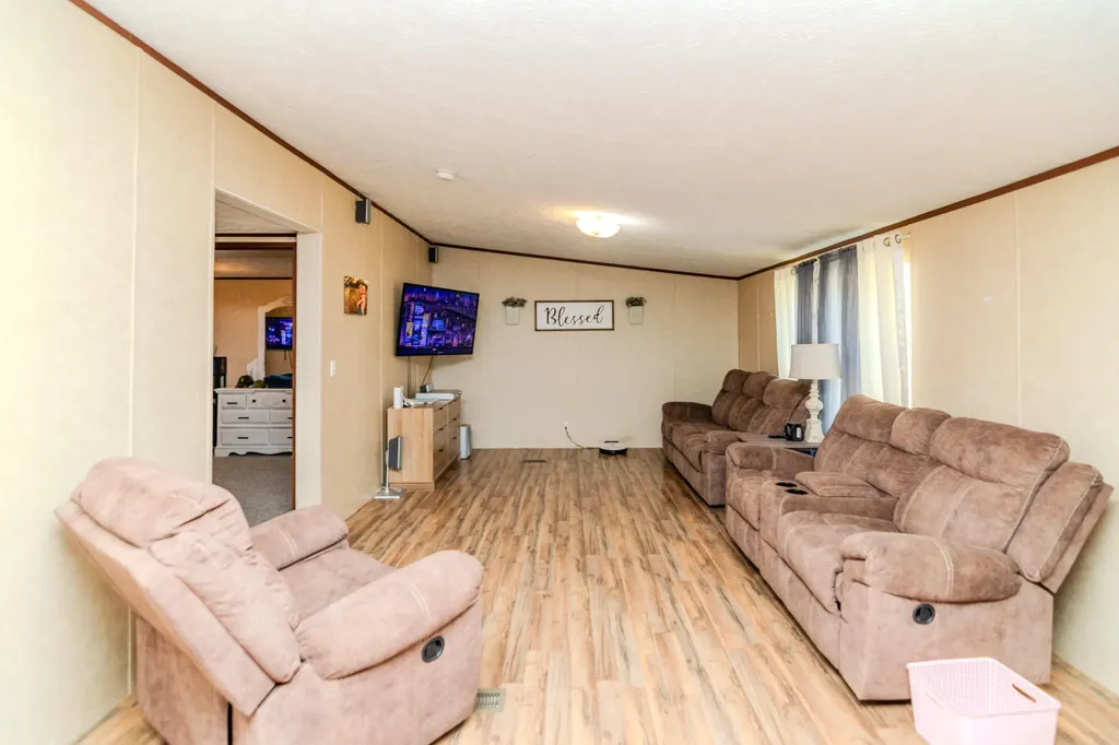 5112 Casey Creek Road Liberty KY 42539