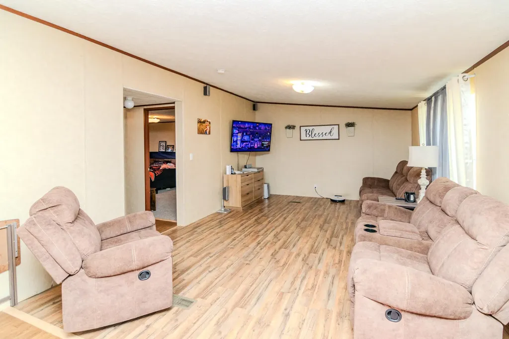 5112 Casey Creek Road Liberty KY 42539