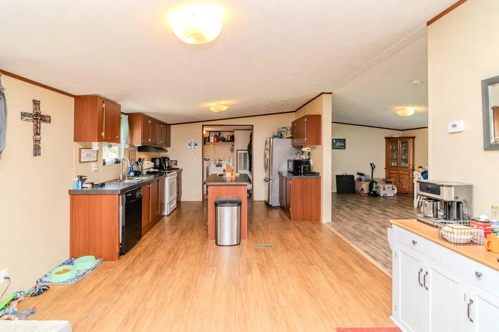 5112 Casey Creek Road Liberty KY 42539