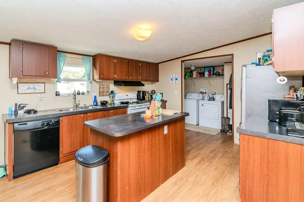 5112 Casey Creek Road Liberty KY 42539