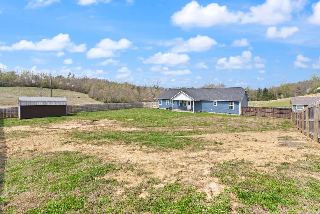909 Pine Hill Brock Road London KY 40741