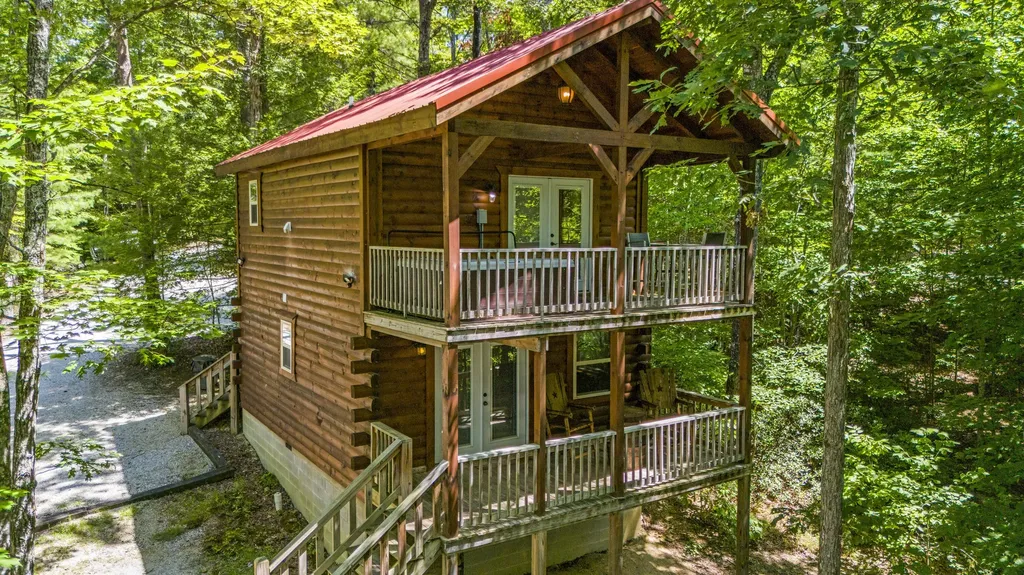 480 Village Drive Campton KY 41301